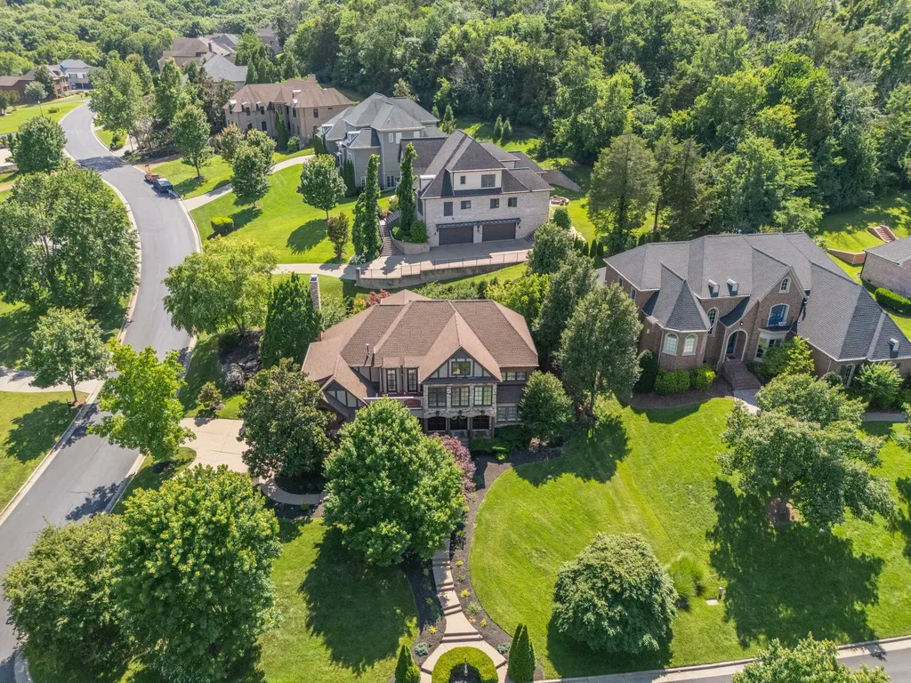 22 Missionary Drive Brentwood TN 37027