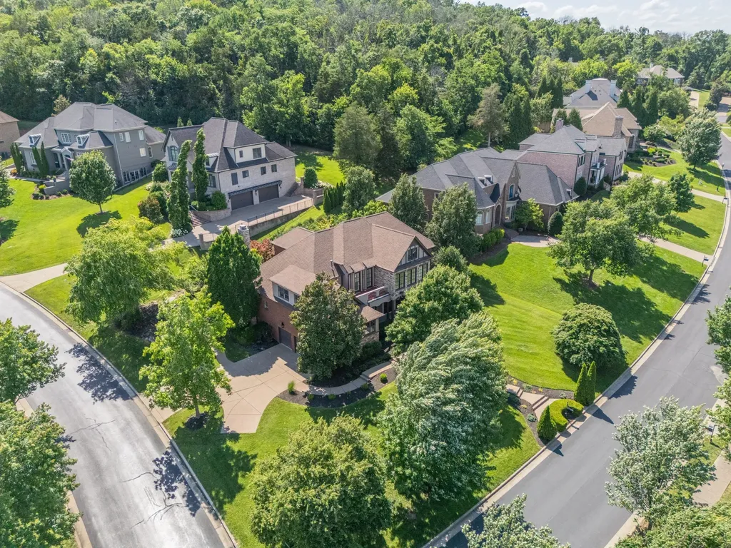 22 Missionary Drive Brentwood TN 37027