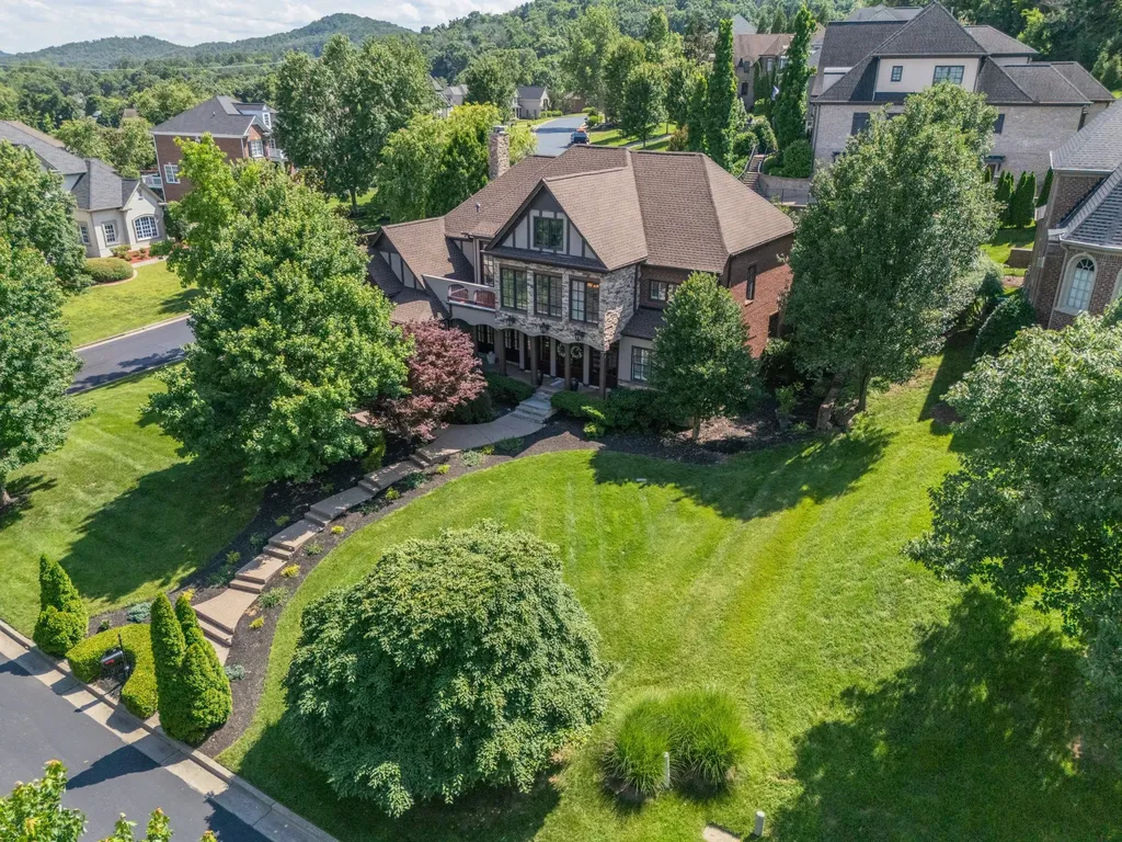 22 Missionary Drive Brentwood TN 37027