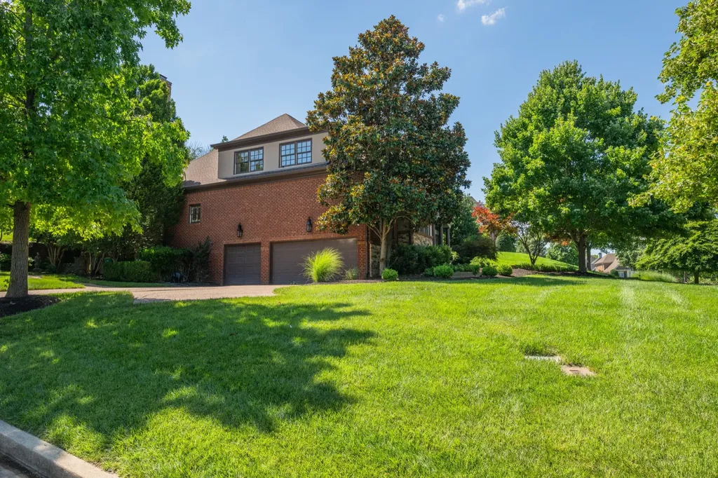 22 Missionary Drive Brentwood TN 37027