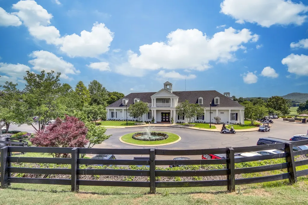 22 Missionary Drive Brentwood TN 37027