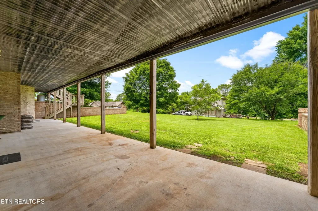 109 Overlook Drive Loudon TN 37774