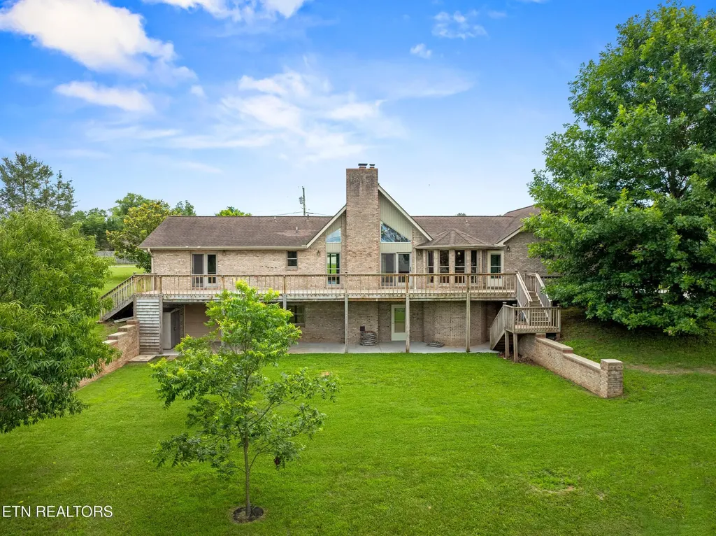 109 Overlook Drive Loudon TN 37774