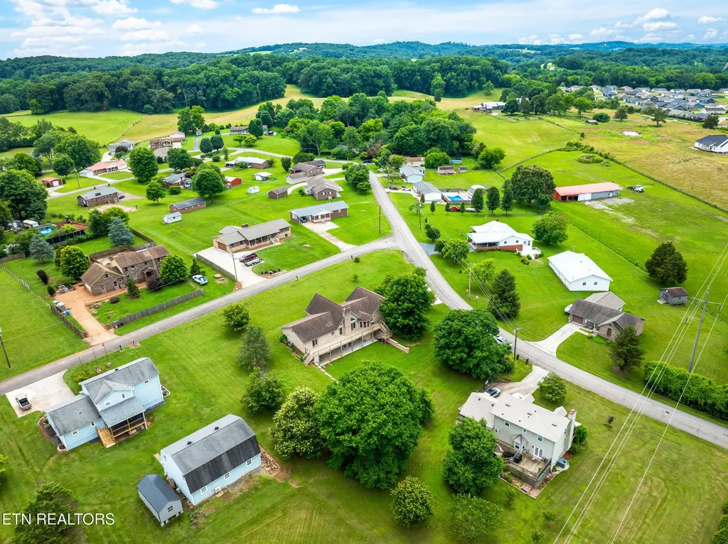 109 Overlook Drive Loudon TN 37774