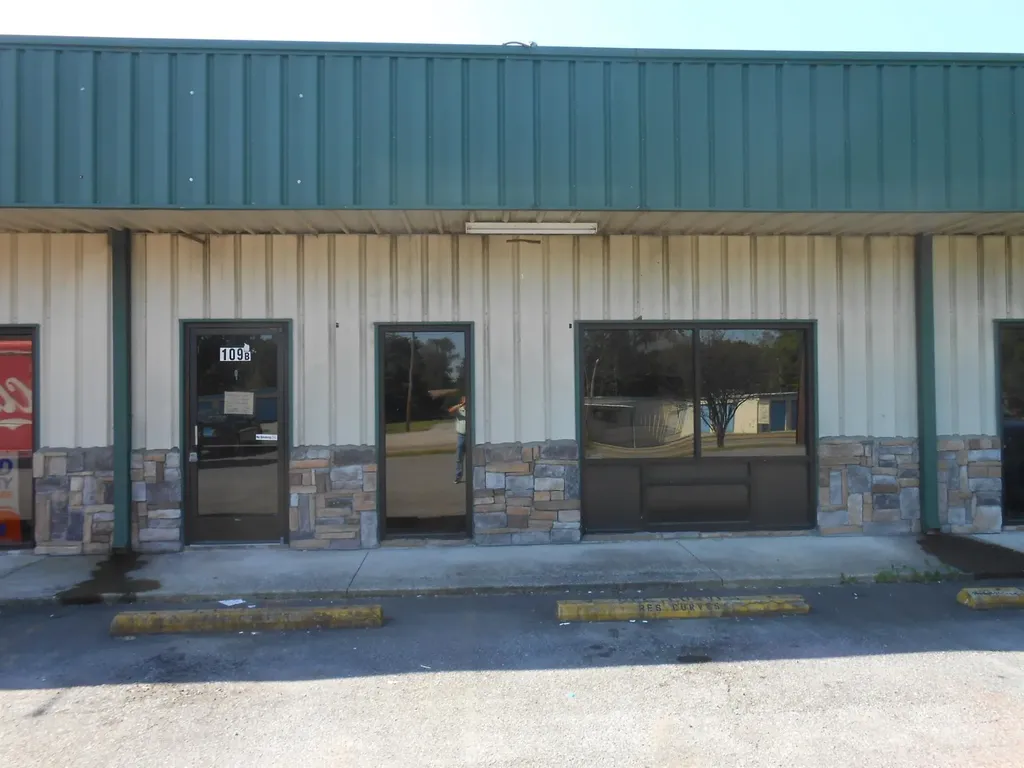 109 52e Highway Portland TN 37148