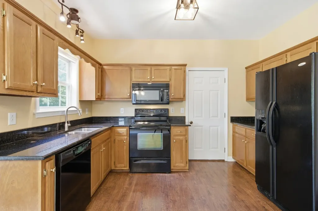 2752 Aston Woods Lane Thompsons Station TN 37179