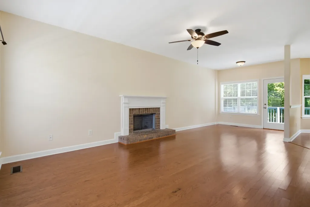 2752 Aston Woods Lane Thompsons Station TN 37179