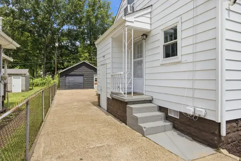 3221 05th Avenue Chattanooga TN 37407