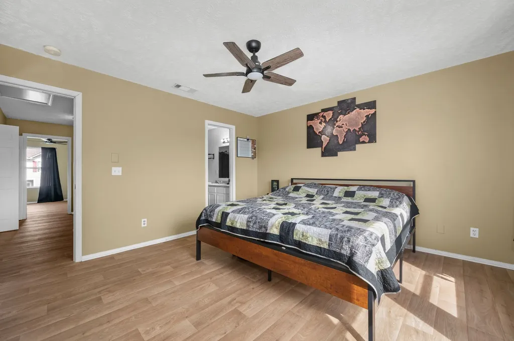 5828 Monroe Crossing Antioch TN 37013