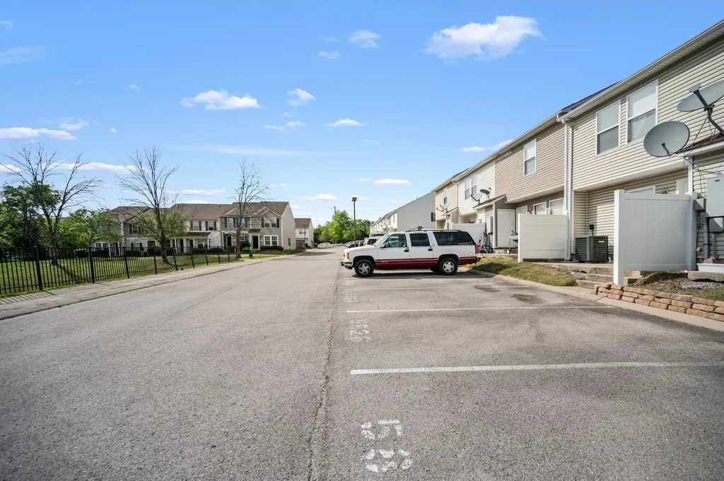 5828 Monroe Crossing Antioch TN 37013