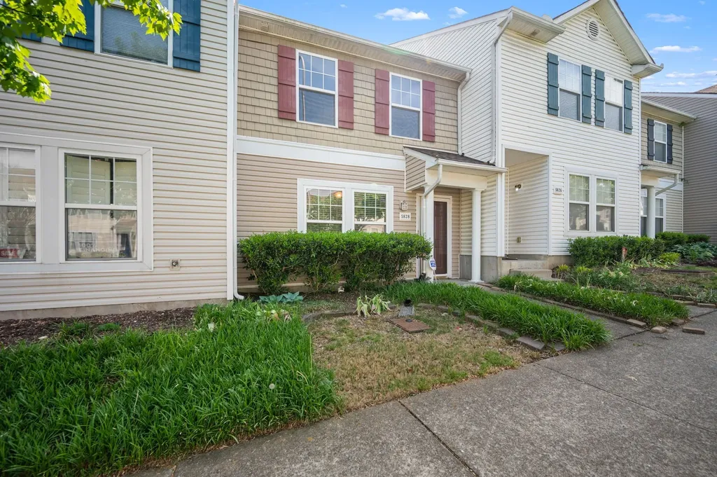 5828 Monroe Crossing Antioch TN 37013