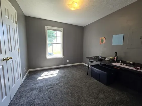 809 Stableford Road Oak Grove KY 42262