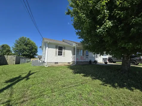 809 Stableford Road Oak Grove KY 42262