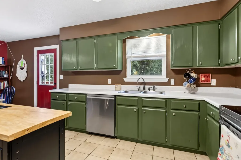 7003 Glacier Lane Harrison TN 37341