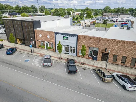 109 W Lincoln Street Tullahoma TN 37388
