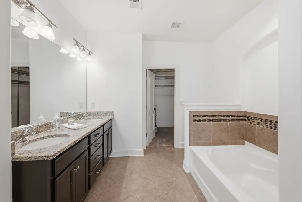 918 Silkwood Circle Nashville TN 37221