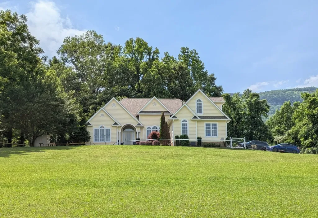 221 Jason Patrick Drive Whitwell TN 37397