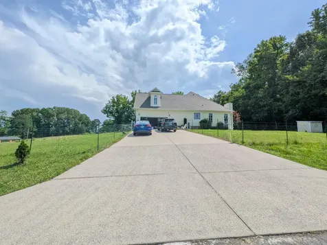 221 Jason Patrick Drive Whitwell TN 37397