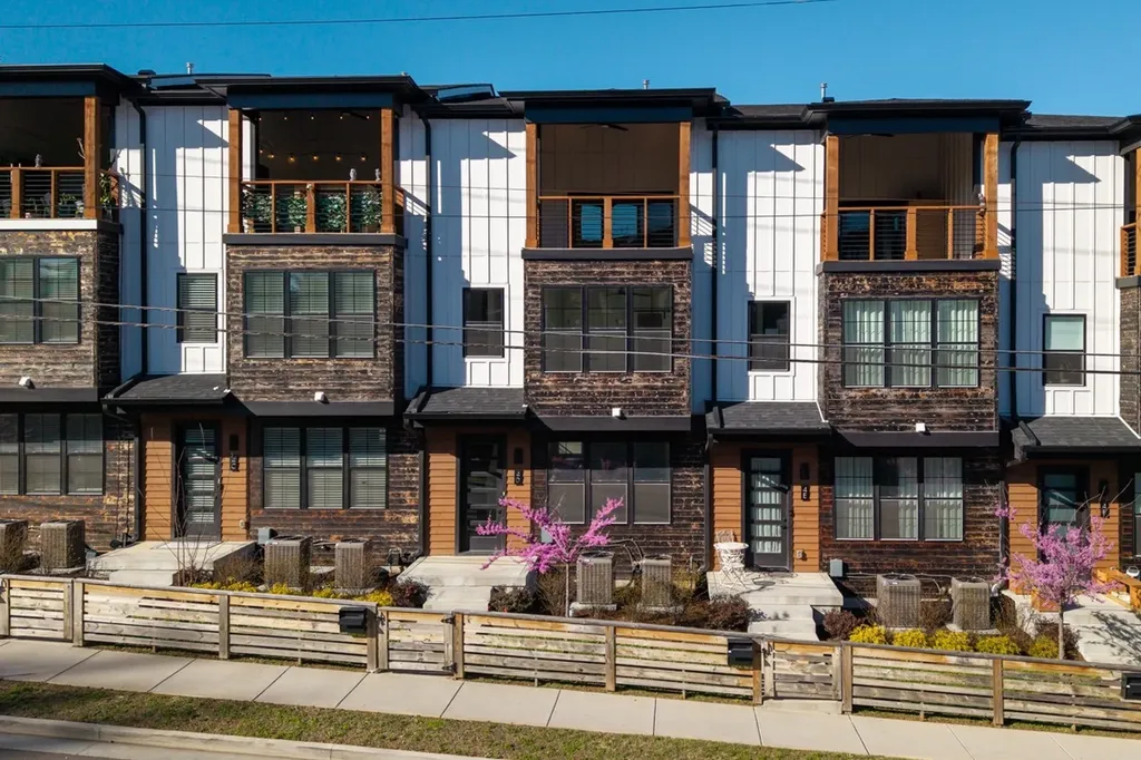 4D Trimble Street Nashville TN 37210