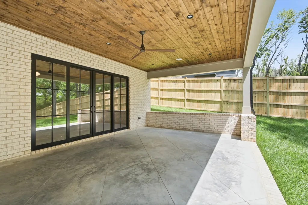1004 Rodney Drive Nashville TN 37205