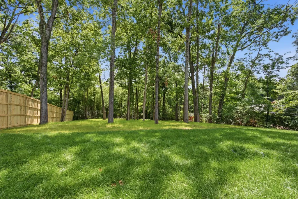 1004 Rodney Drive Nashville TN 37205