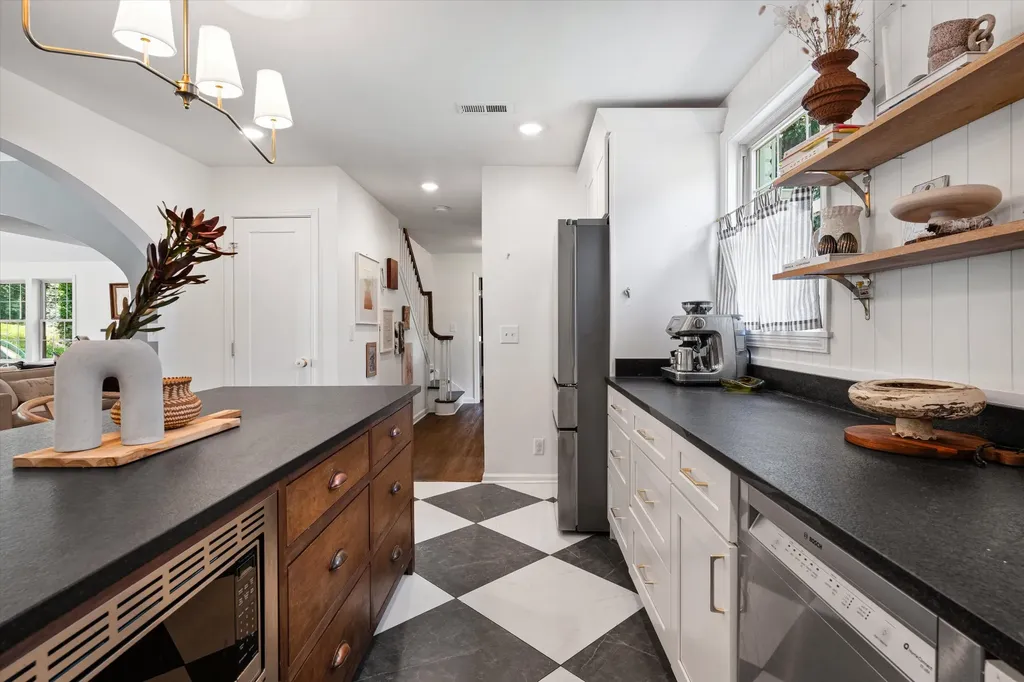 4830 Briarwood Drive Nashville TN 37211
