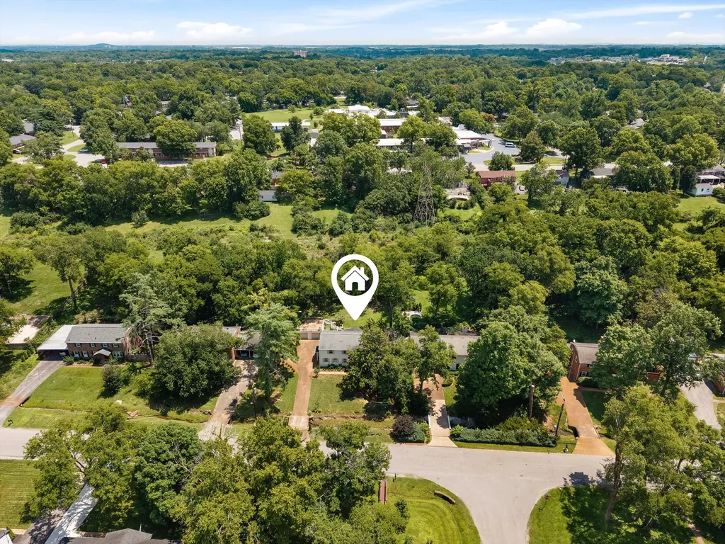 4830 Briarwood Drive Nashville TN 37211