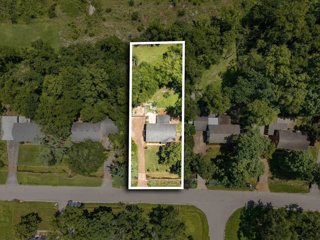 4830 Briarwood Drive Nashville TN 37211