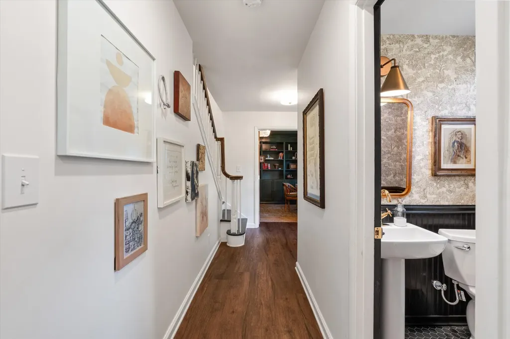 4830 Briarwood Drive Nashville TN 37211