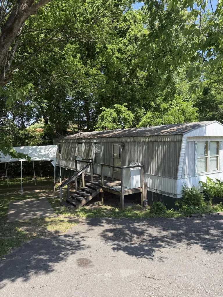 200 Dogwood Drive Springfield TN 37172
