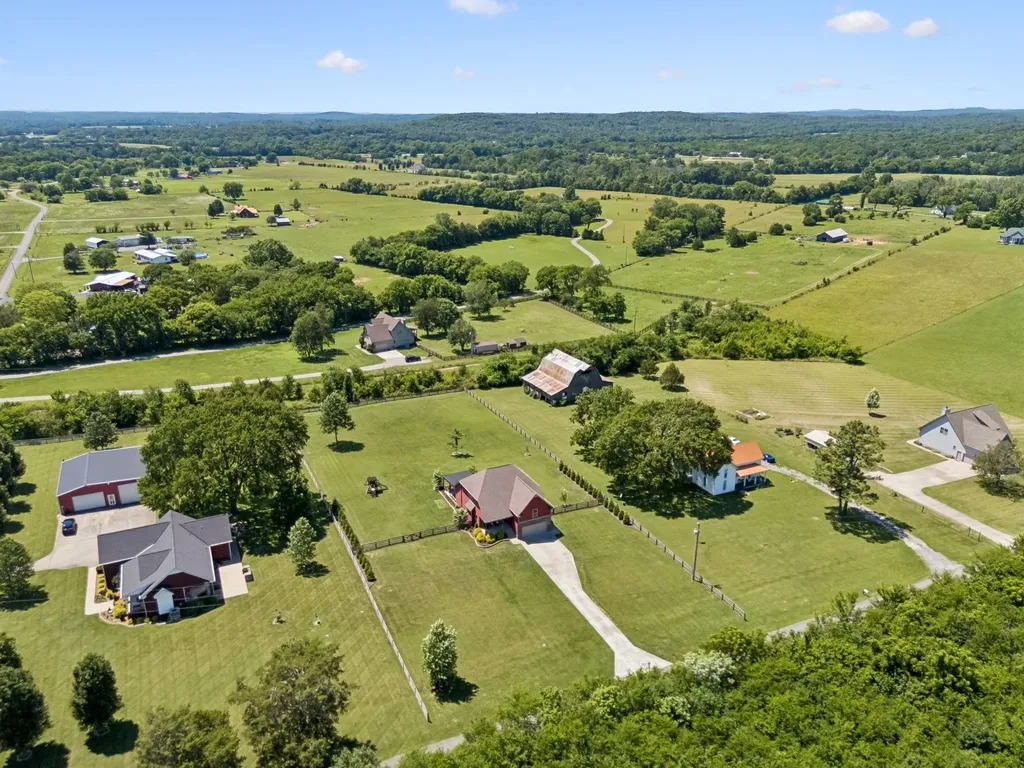 80 Edwards Road Lebanon TN 37090