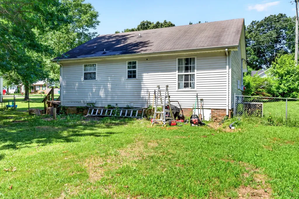 577 Brady Drive Clarksville TN 37042