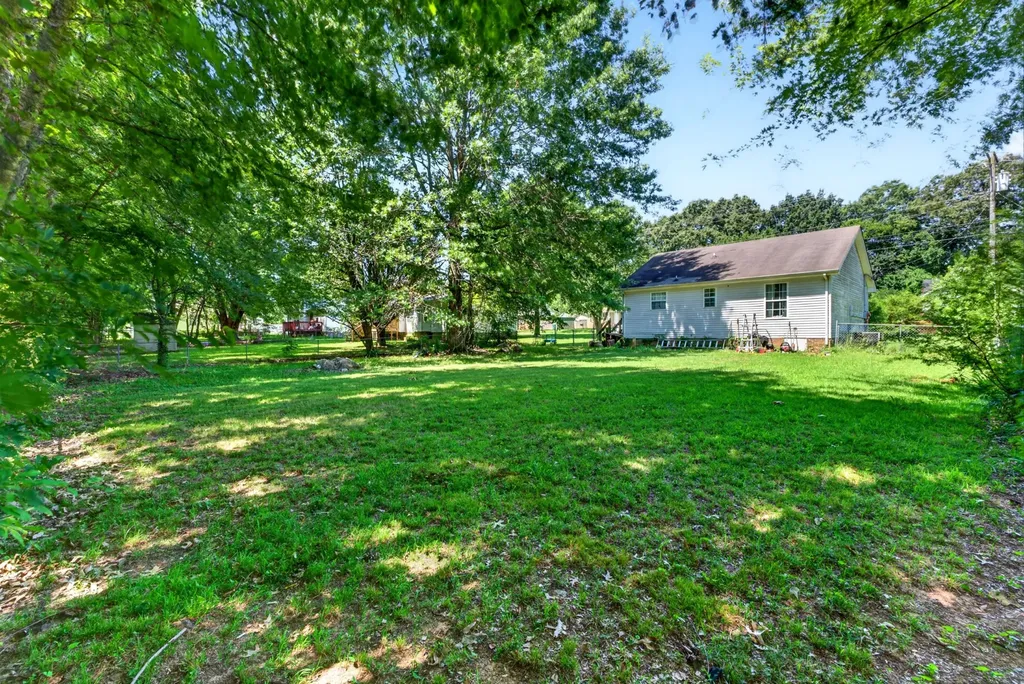 577 Brady Drive Clarksville TN 37042
