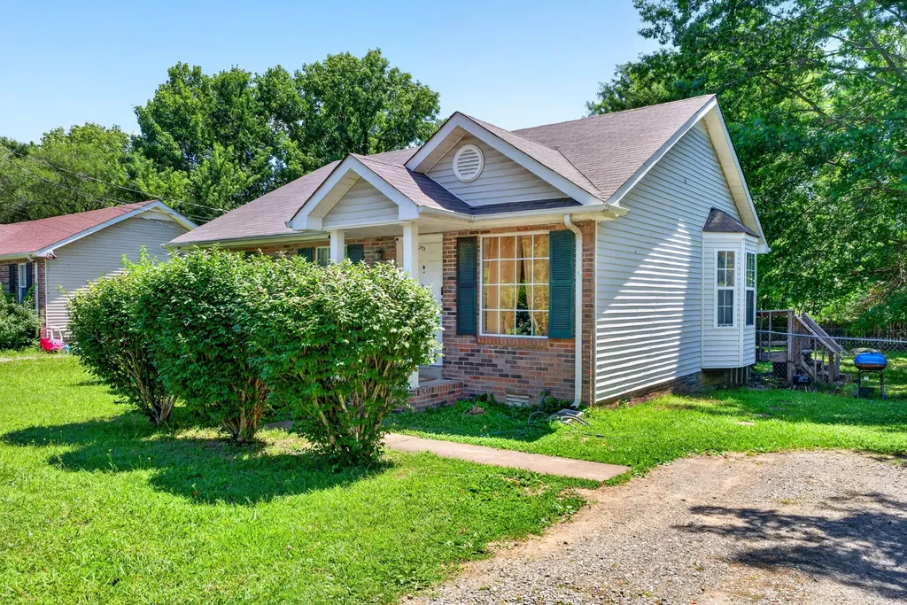 577 Brady Drive Clarksville TN 37042