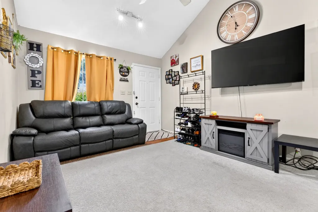 577 Brady Drive Clarksville TN 37042