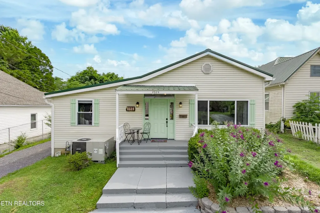 2624 Copeland Street Knoxville TN 37917