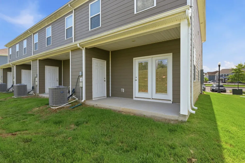 213 Catherine Lane Lebanon TN 37087