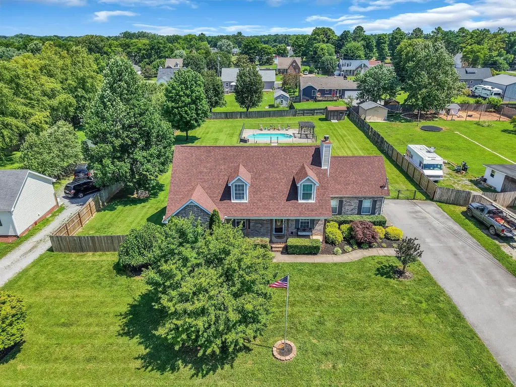 130 Fall Creek Drive Murfreesboro TN 37129