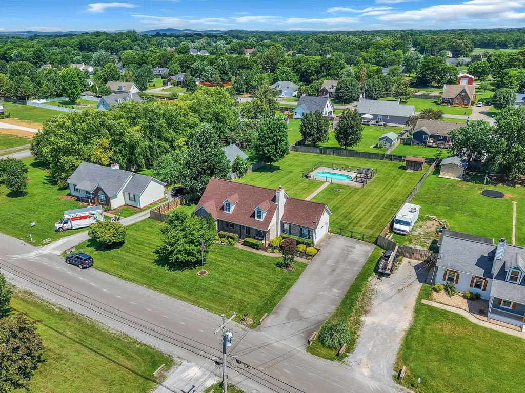 130 Fall Creek Drive Murfreesboro TN 37129