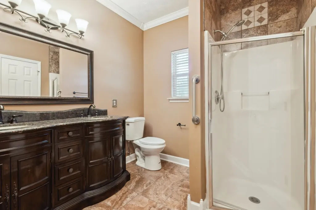 8018 Burntwood Drive La Vergne TN 37086