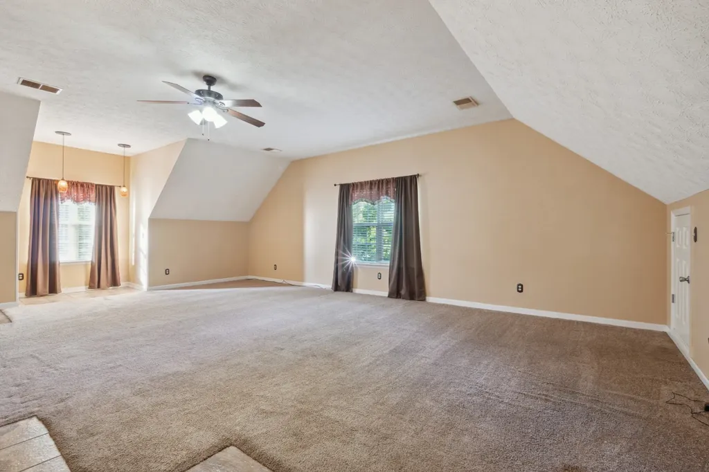 8018 Burntwood Drive La Vergne TN 37086