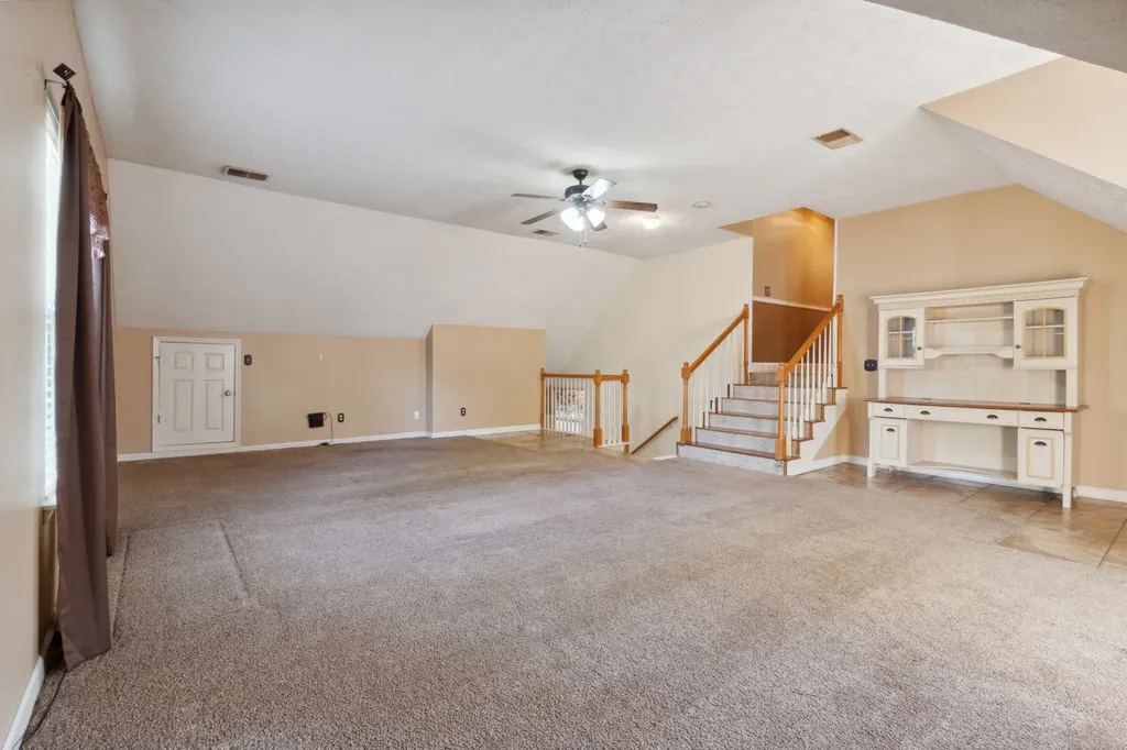8018 Burntwood Drive La Vergne TN 37086