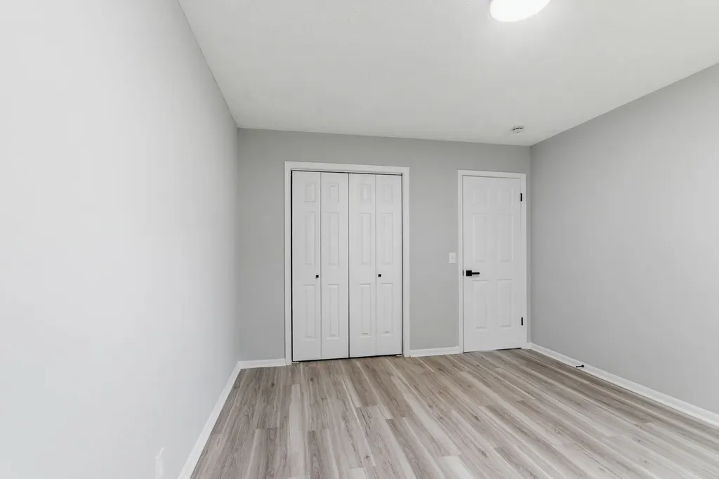 361 Clearlake Dr, W Nashville TN 37217