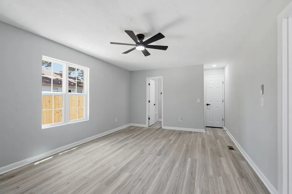 137 Nelson Drive La Vergne TN 37086