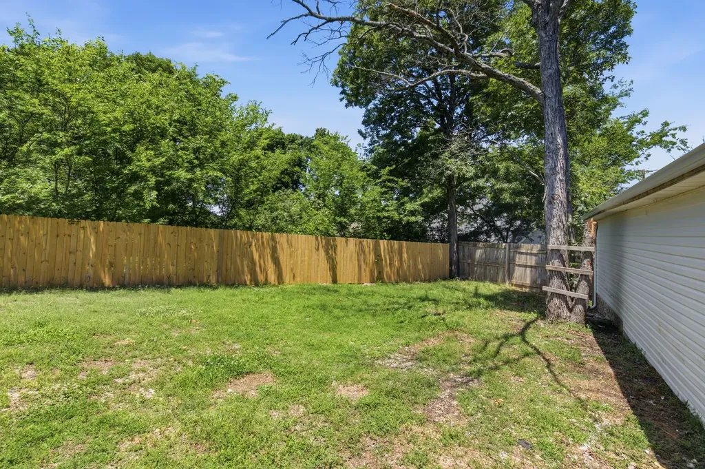 137 Nelson Drive La Vergne TN 37086