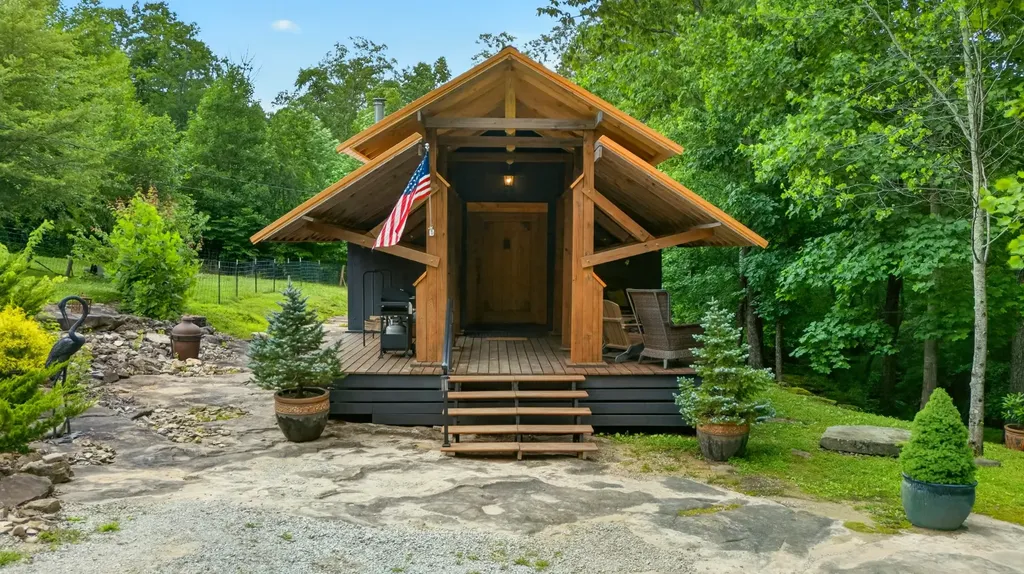 337 Monteagle Falls Road Monteagle TN 37356