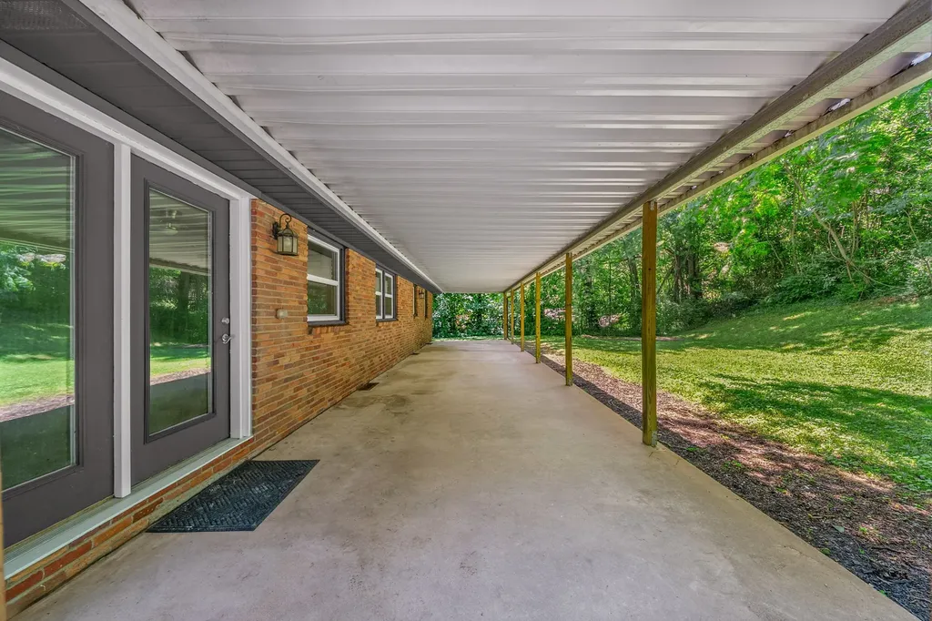 509 Rosewood Drive Clarksville TN 37043