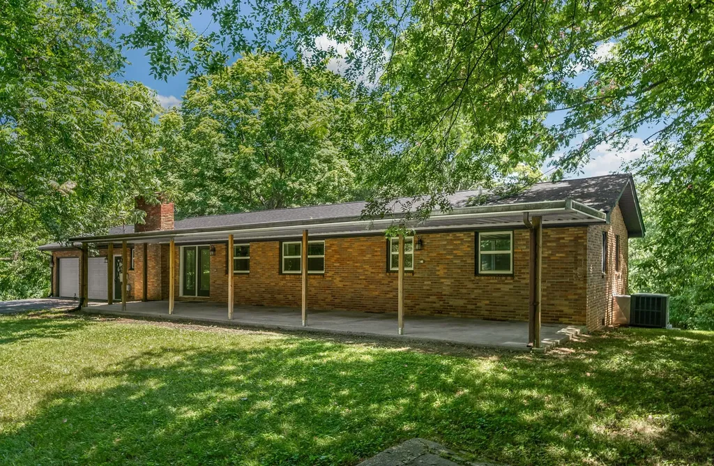 509 Rosewood Drive Clarksville TN 37043