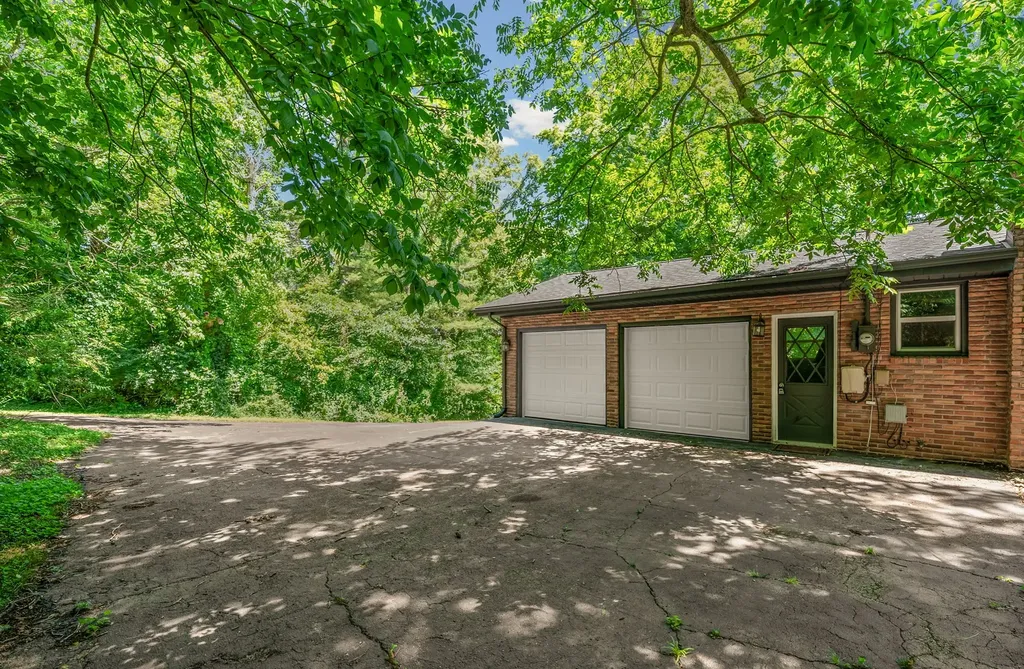 509 Rosewood Drive Clarksville TN 37043