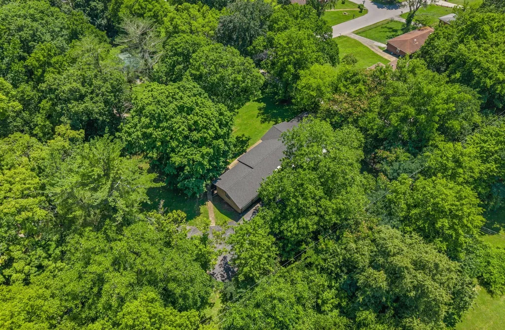 509 Rosewood Drive Clarksville TN 37043